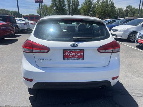 Used 2016 Kia Forte LX FWD image 7