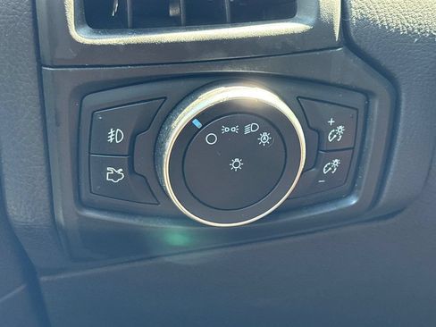 Used 2015 Ford Focus ST w/ Equipment Group 401A FWD image 11