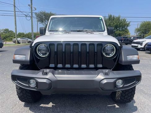Used 2023 Jeep Wrangler Unlimited Sport AWD/4WD image 2