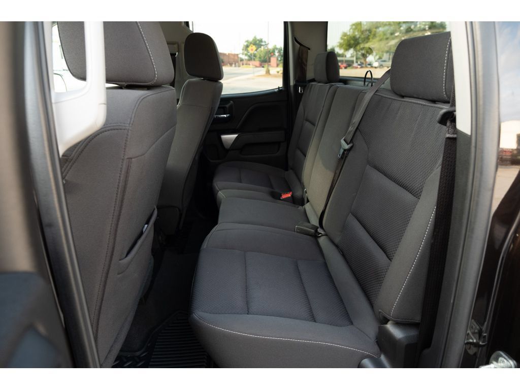 Used 2019 Chevrolet Silverado 1500 LT AWD/4WD image 13