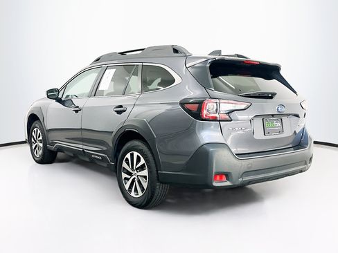 Used 2025 Subaru Outback Premium AWD/4WD image 5