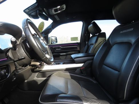 Used 2022 RAM 1500 Laramie image 10