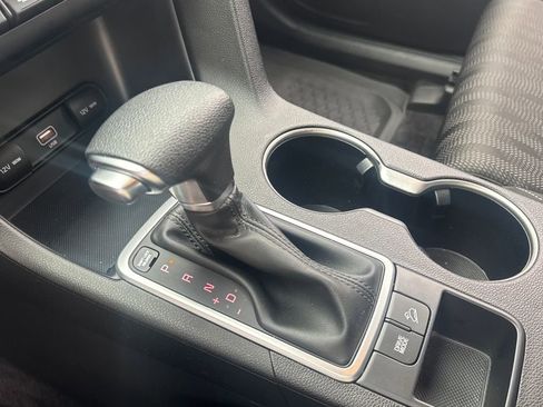 Used 2021 Kia Sportage LX image 22