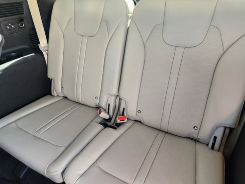 New 2026 Kia Sorento S w/ S Panoramic Sunroof Package image 21