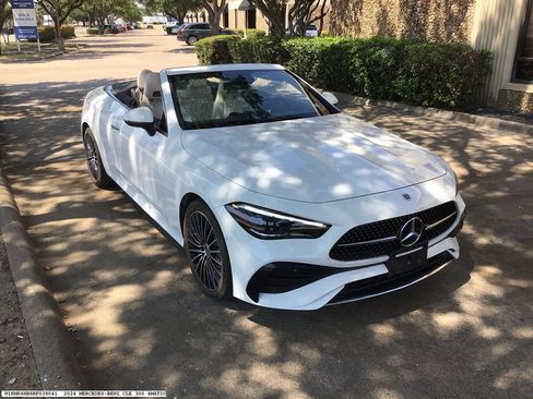 Used 2024 Mercedes-Benz CLE 300 4MATIC Cabriolet image 6