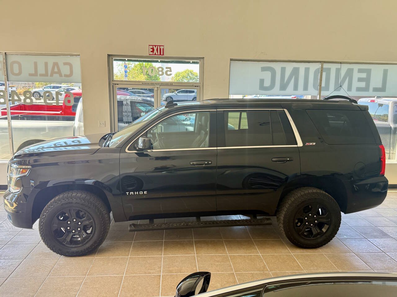 Used 2017 Chevrolet Tahoe LT AWD/4WD image 11