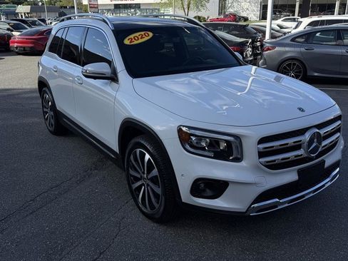 Used 2020 Mercedes-Benz GLB 250 4MATIC image 18