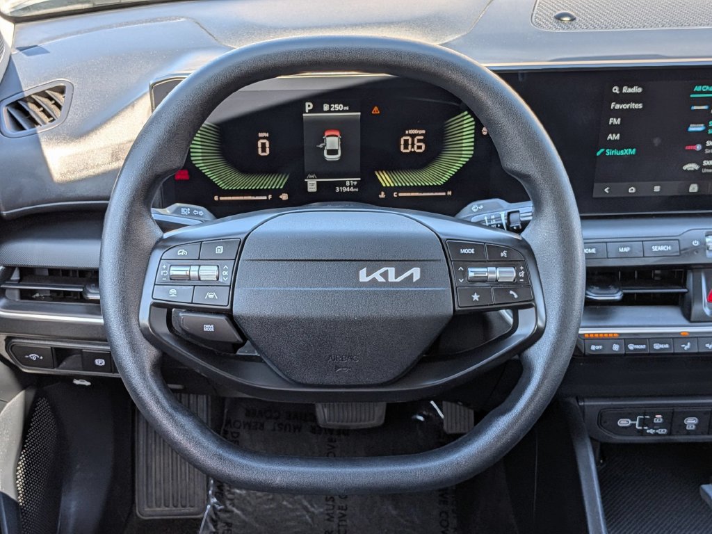 Used 2025 Kia K4 FWD image 19