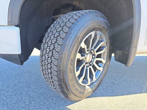 Used 2021 GMC Sierra 1500 AT4 w/ AT4 Premium Package image 29