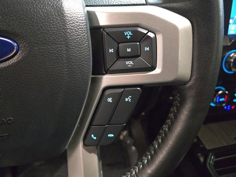 Used 2021 Ford F250 Lariat AWD/4WD image 23