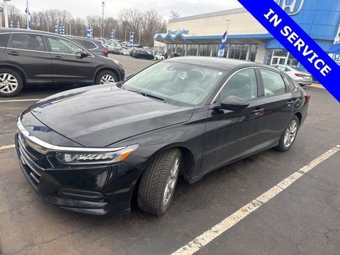 Used 2018 Honda Accord LX image 2