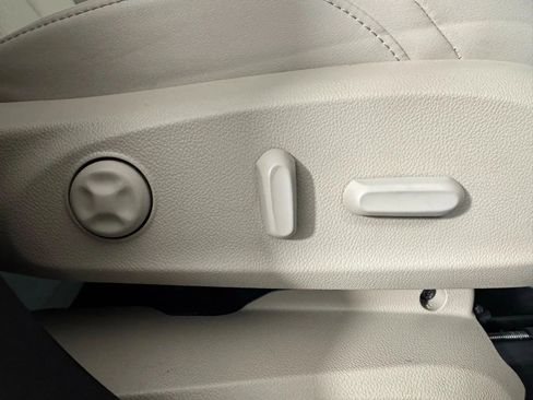 Used 2020 Buick Envision Preferred image 37