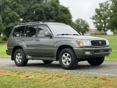 Used 2000 Toyota Land Cruiser AWD/4WD image 4