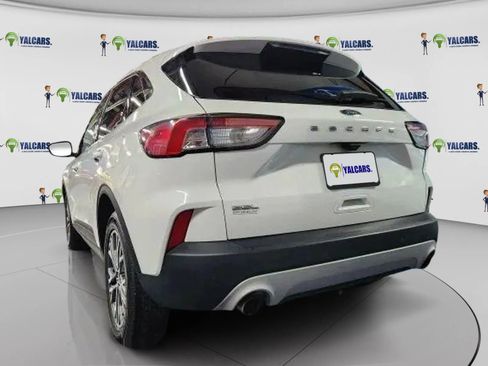 Used 2021 Ford Escape SEL image 6