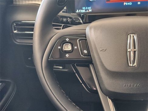 New 2026 Lincoln Corsair Premiere image 27