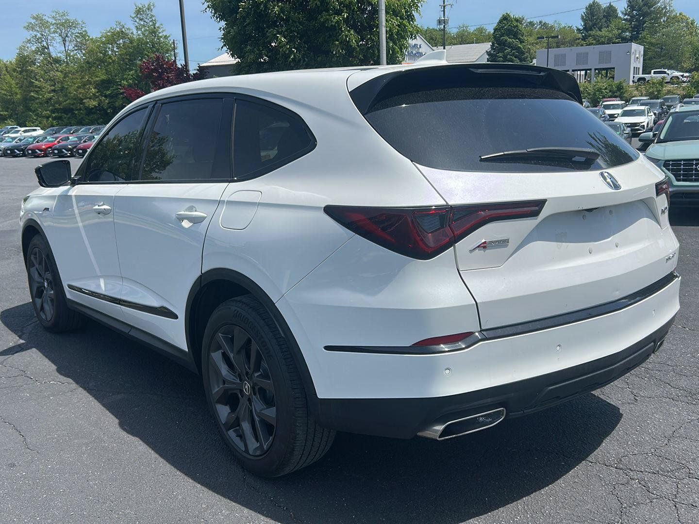 Used 2022 Acura MDX A-Spec AWD/4WD image 3