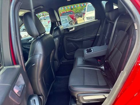 Used 2023 Ford Escape ST-Line w/ Tech Pack #1 AWD/4WD image 19