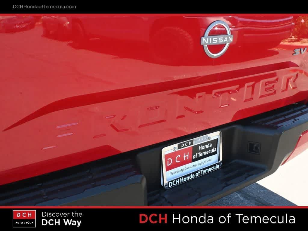 Used 2023 Nissan Frontier SV AWD/4WD image 7