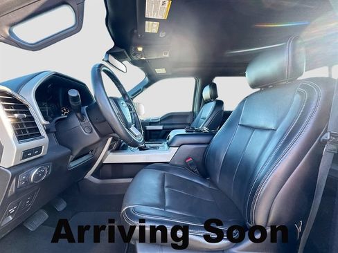 Used 2018 Ford F150 Lariat w/ Equipment Group 502A Luxury AWD/4WD image 6