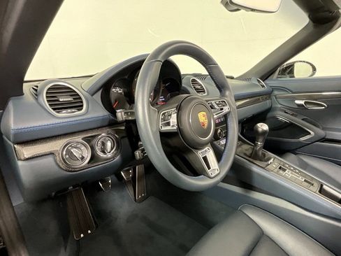Used 2023 Porsche 718 Boxster GTS image 18