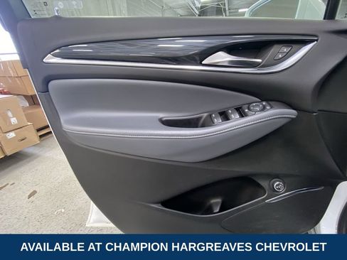 Certified 2020 Buick Enclave Essence FWD image 30