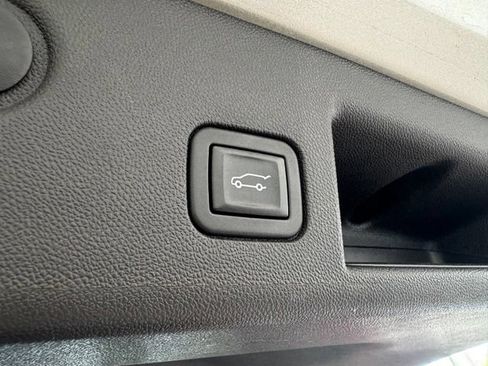 Certified 2021 Chevrolet Equinox Premier AWD/4WD image 42