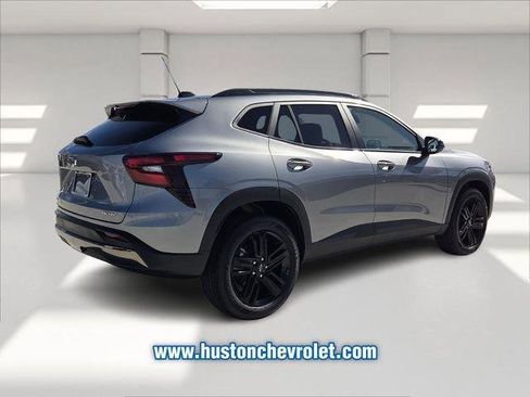 New 2026 Chevrolet Trax ACTIV w/ Driver Confidence Package image 8