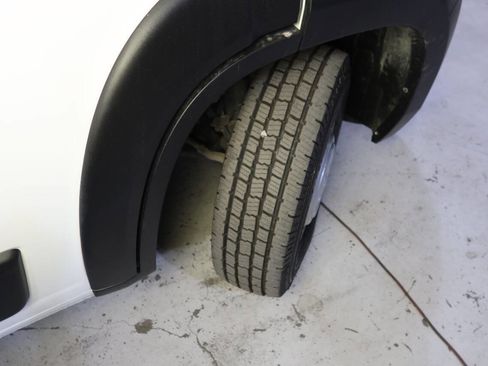 Used 2023 RAM ProMaster 2500 image 34