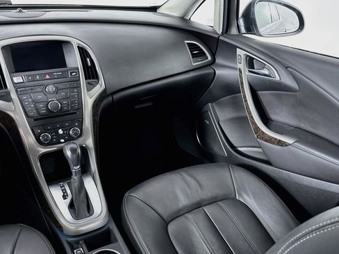 Used 2015 Buick Verano Leather FWD image 24