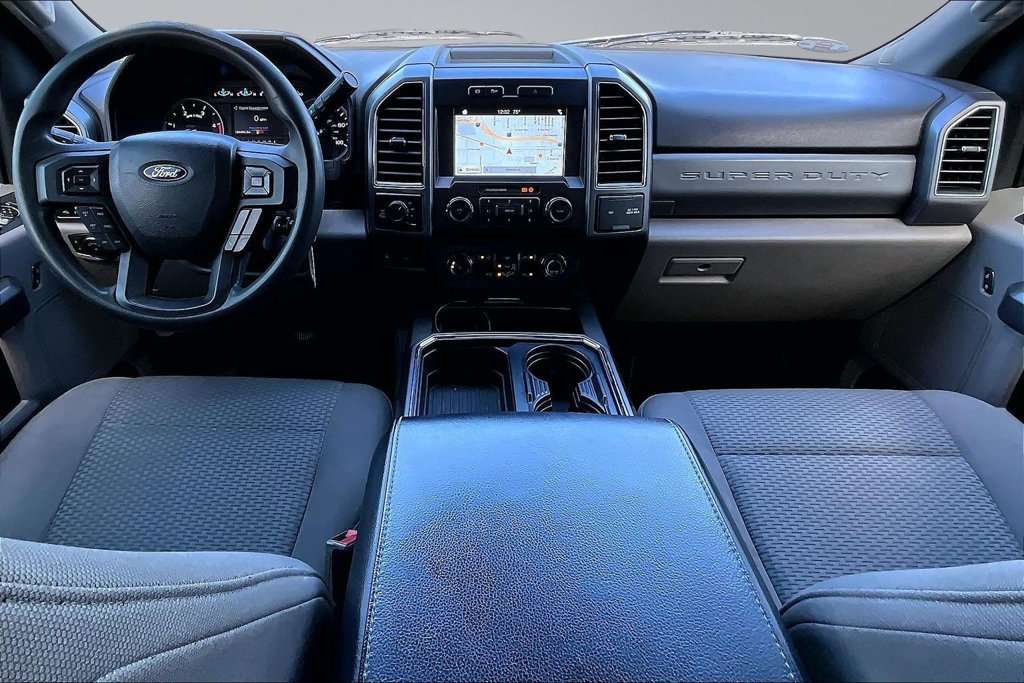 Used 2019 Ford F250 XLT w/ XLT Premium Package AWD/4WD image 9