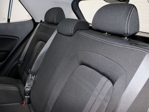 Certified 2024 Hyundai Venue SEL FWD image 22