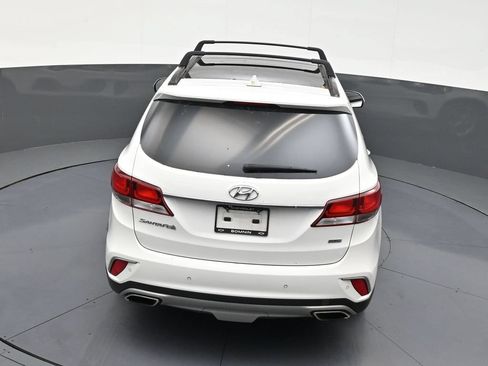 Used 2018 Hyundai Santa Fe FWD image 16