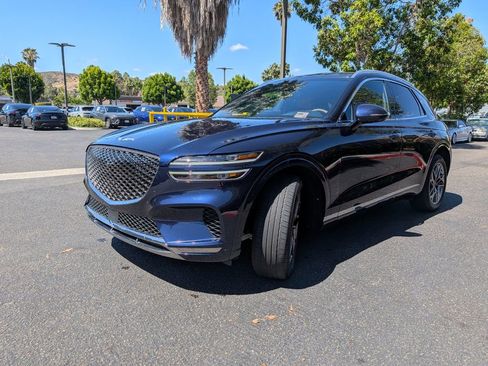 Used 2024 Genesis GV70 2.5T w/ Advanced Package AWD/4WD image 4