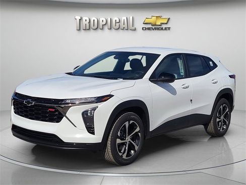 New 2026 Chevrolet Trax RS image 1