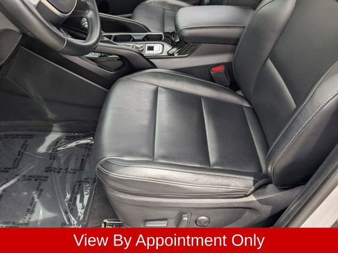 Used 2025 Kia Telluride S FWD image 26