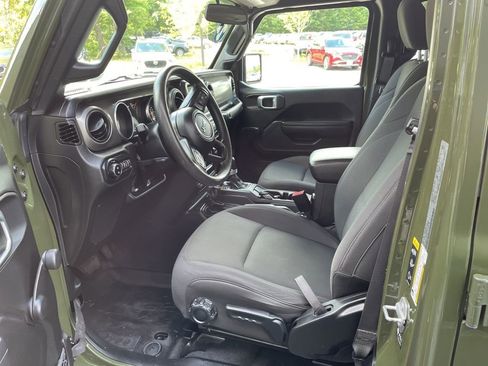 Used 2022 Jeep Gladiator Sport image 13