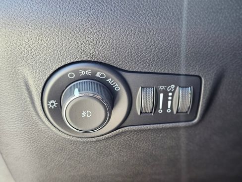 New 2026 Jeep Compass Latitude AWD/4WD image 20