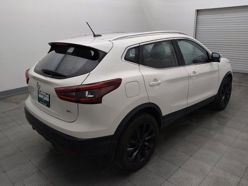 Used 2022 Nissan Rogue Sport SL w/ Premium Package FWD image 9