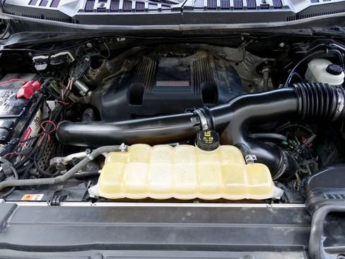 Used 2018 Ford F150 Raptor w/ Equipment Group 802A Luxury image 49