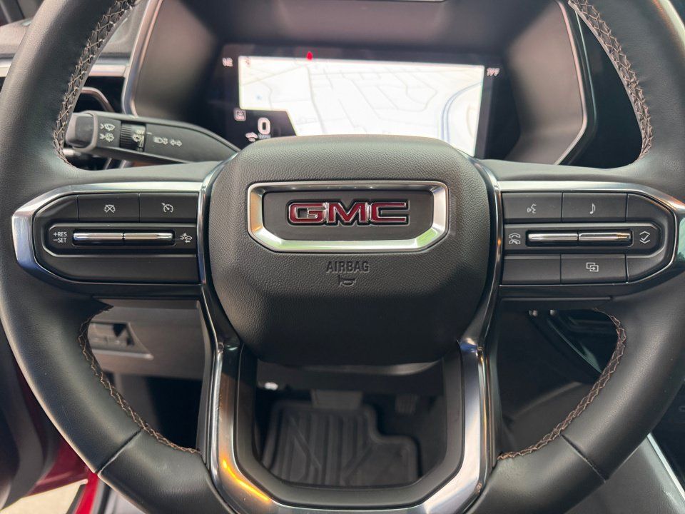 Certified 2024 GMC Canyon AT4 w/ Technology Package AWD/4WD image 37
