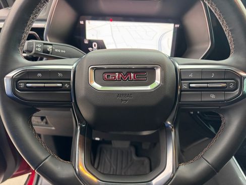 Certified 2024 GMC Canyon AT4 w/ Technology Package AWD/4WD image 37