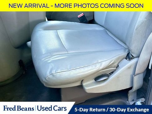 Used 2017 Ford E-350 and Econoline 350 Super Duty RWD image 19
