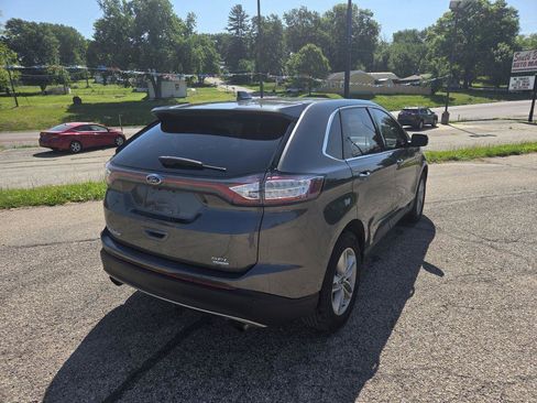 Used 2018 Ford Edge SEL w/ Equipment Group 201A FWD image 3