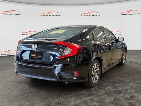 Used 2016 Honda Civic EX image 10