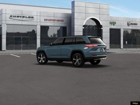 New 2026 Jeep Grand Cherokee Limited w/ Luxury Tech Group II AWD/4WD image 4
