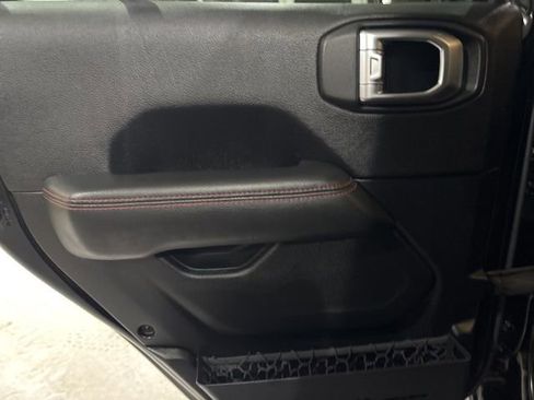 Used 2020 Jeep Gladiator Rubicon image 29