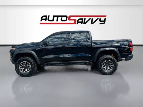Used 2026 Chevrolet Colorado ZR2 w/ Technology Package AWD/4WD image 4
