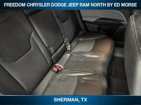 Used 2025 Jeep Compass Latitude AWD/4WD image 10