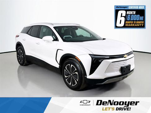 Used 2024 Chevrolet Blazer EV LT AWD/4WD image 1