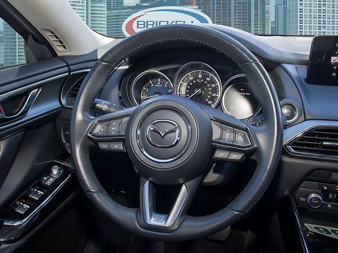 Used 2023 MAZDA CX-9 Touring Plus image 23